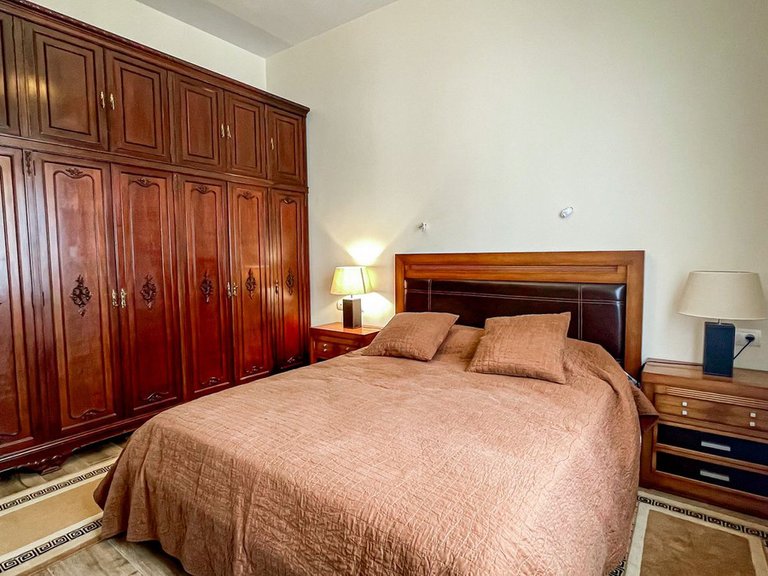 Villa for Sale in El Rosario, Malaga 16