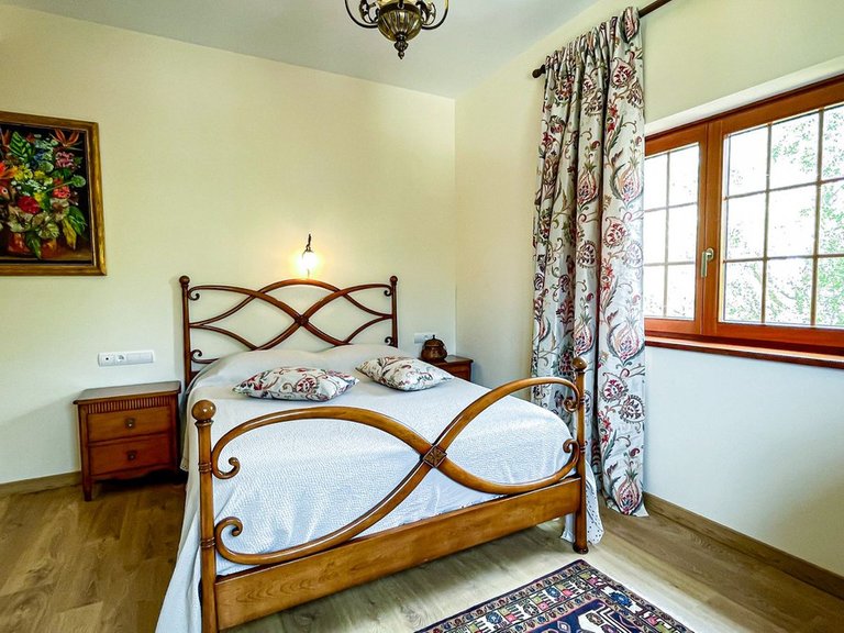 Villa for Sale in El Rosario, Malaga 19