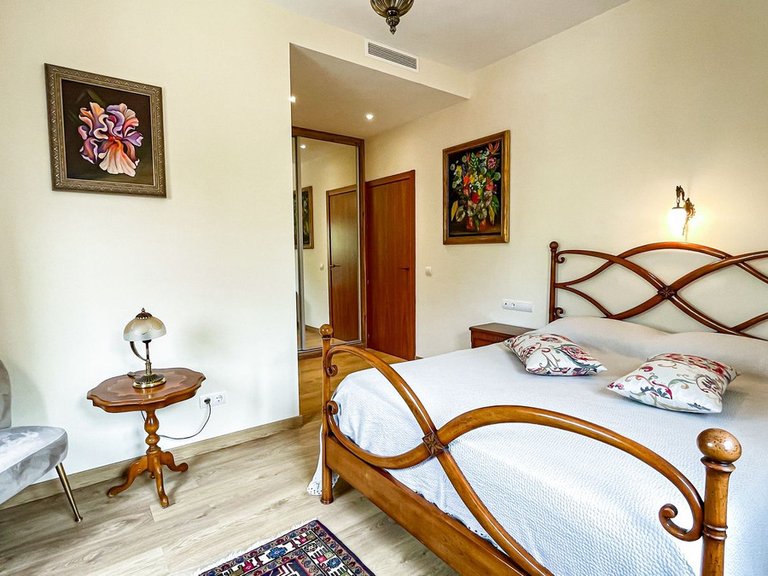 Villa for Sale in El Rosario, Malaga 20