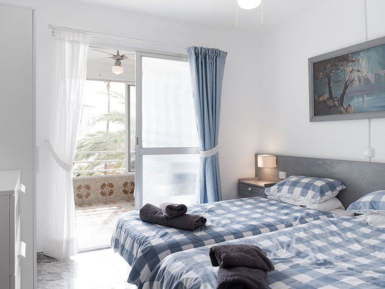 Apartment for Sale in Costa del Sol, Benalmadena Costa, Malaga 11