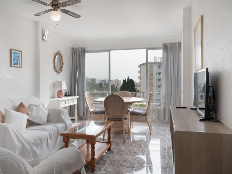 Apartment for Sale in Costa del Sol, Benalmadena Costa, Malaga 5