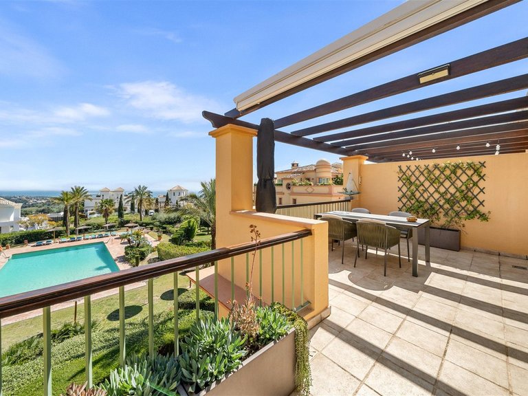 Apartment for Sale in Los Flamingos, Malaga 1