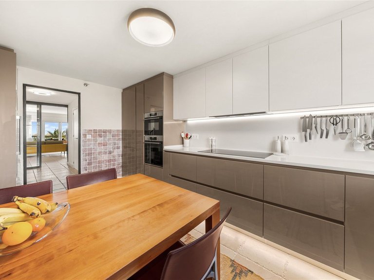 Apartment for Sale in Los Flamingos, Malaga 14