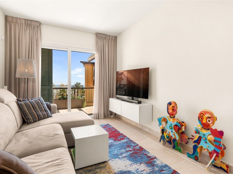 Apartment for Sale in Los Flamingos, Malaga 30
