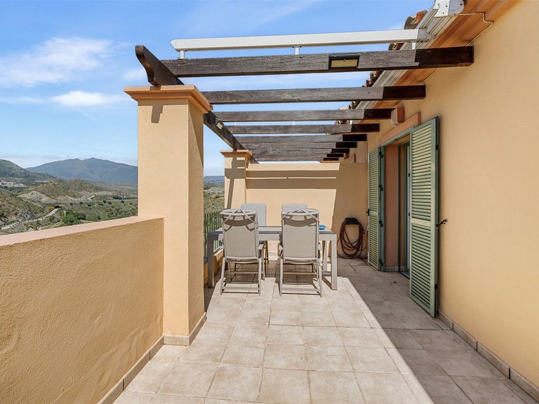 Apartment for Sale in Los Flamingos, Malaga 32