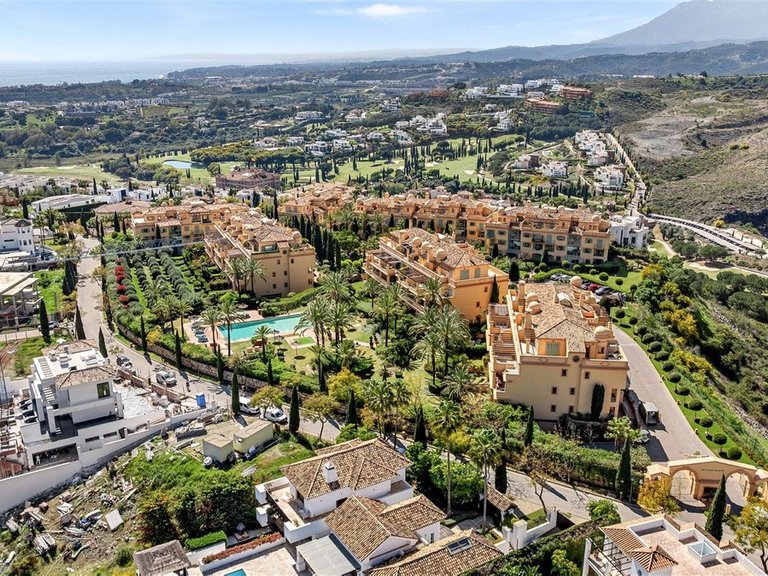 Apartment for Sale in Los Flamingos, Malaga 45