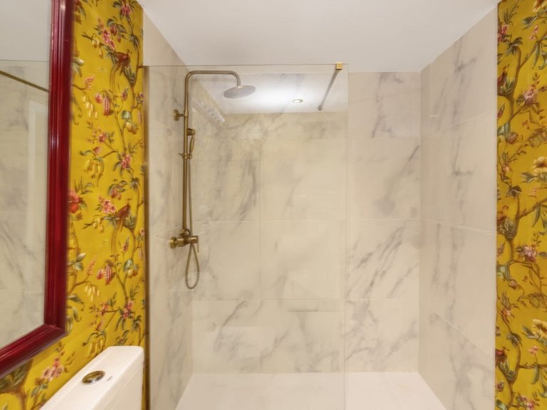 Apartment for Sale in Nueva Andalucía, Malaga 15