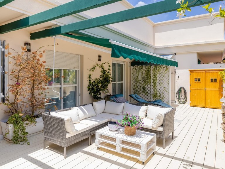Apartment for Sale in Nueva Andalucía, Malaga 24