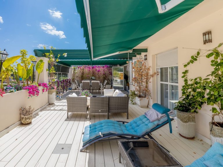 Apartment for Sale in Nueva Andalucía, Malaga 29