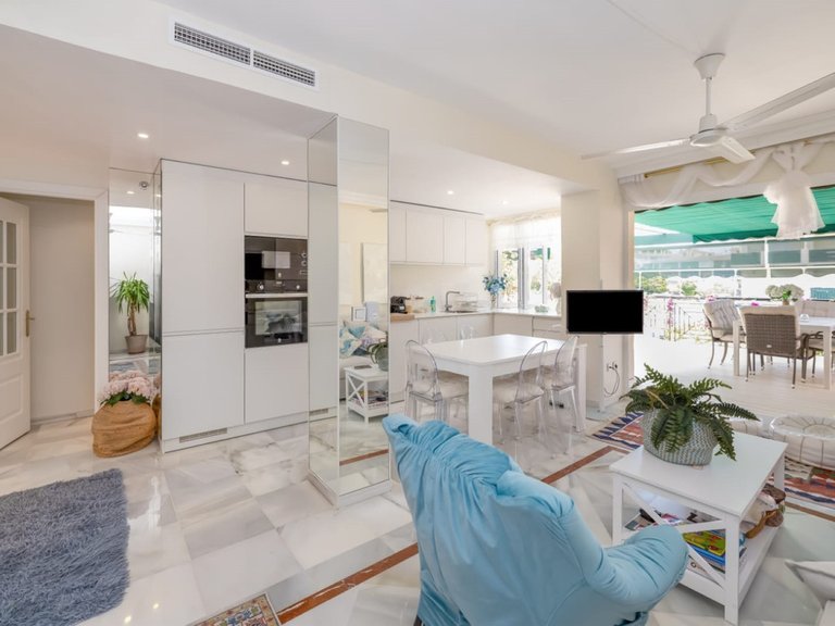 Apartment for Sale in Nueva Andalucía, Malaga 3