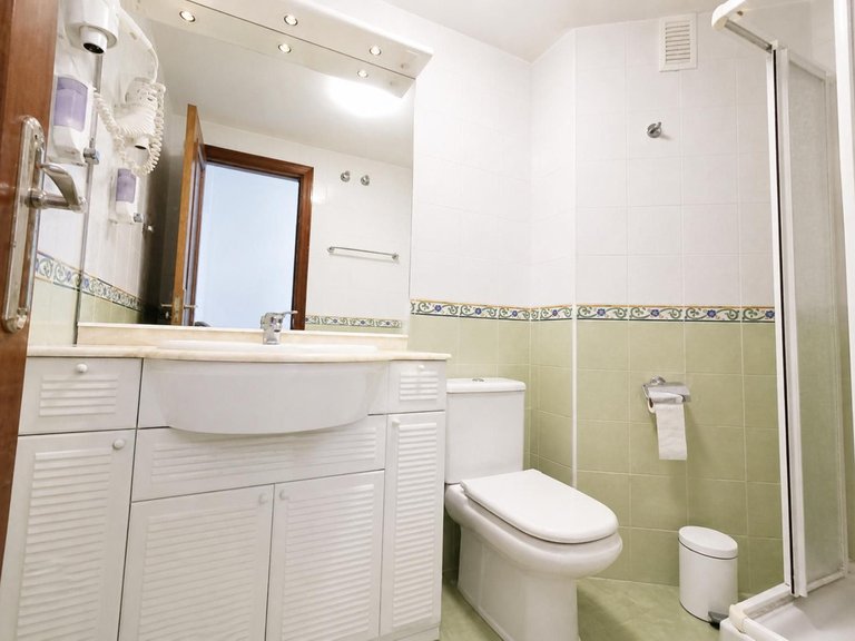 Apartment for Sale in Montemar, Malaga 18