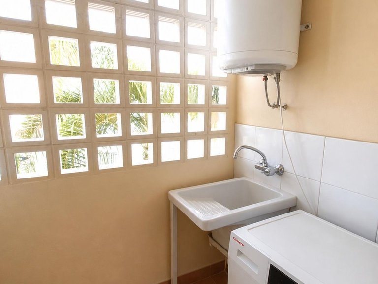 Apartment for Sale in Montemar, Malaga 9
