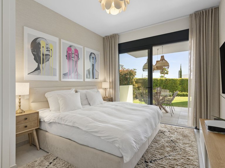 Apartment for Sale in El Paraiso, Malaga 19