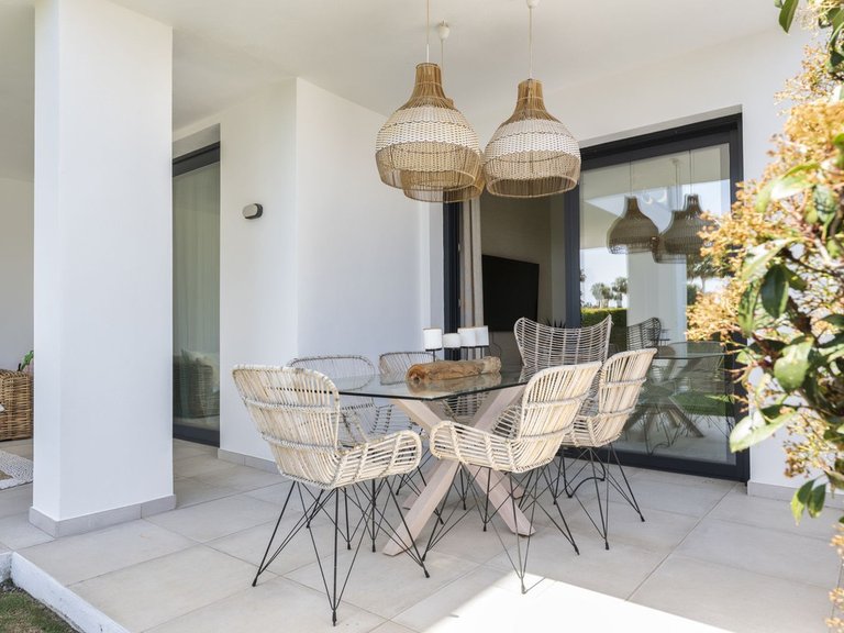 Apartment for Sale in El Paraiso, Malaga 7