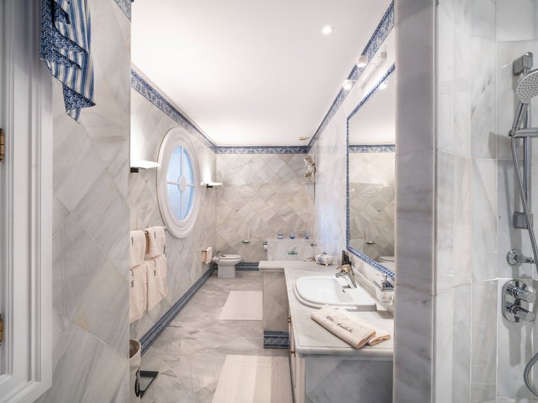 Villa for Sale in San Roque Club, Cadiz 24