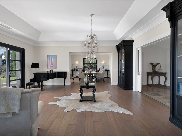 Villa for Sale in Benahavís, Malaga 13
