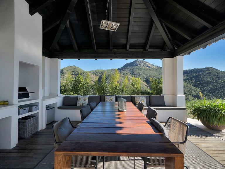 Villa for Sale in Benahavís, Malaga 37
