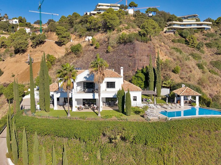 Villa for Sale in Benahavís, Malaga 48