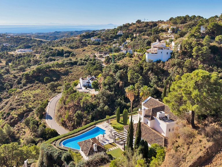Villa for Sale in Benahavís, Malaga 49