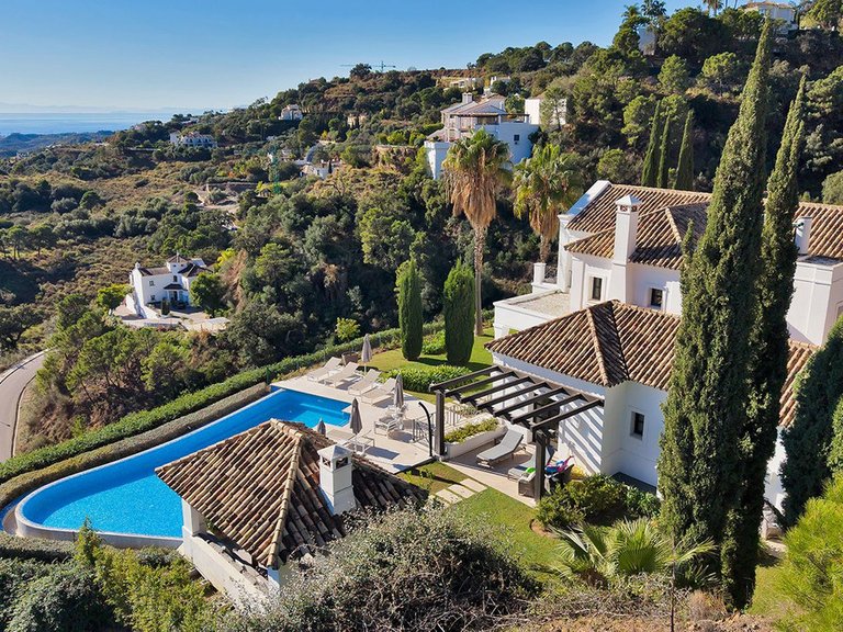 Villa for Sale in Benahavís, Malaga 52