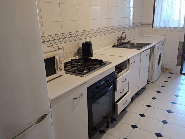 Apartment for Sale in San Luis De Sabinillas, Malaga 6