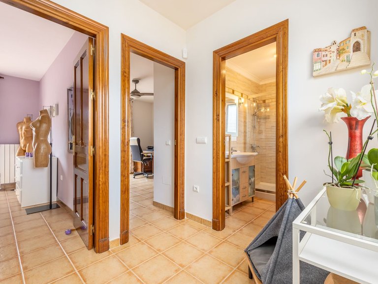 Villa for Sale in Coín, Malaga 19