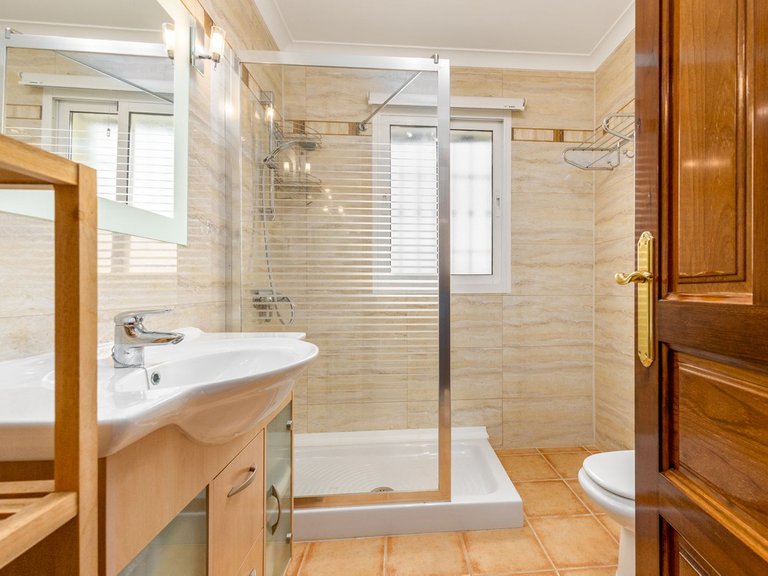 Villa for Sale in Coín, Malaga 24
