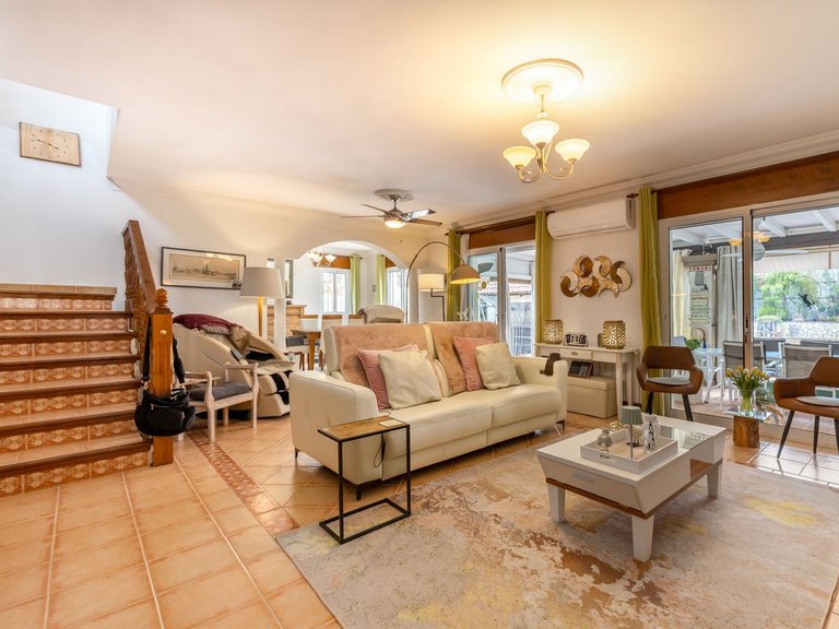 Villa for Sale in Coín, Malaga 8