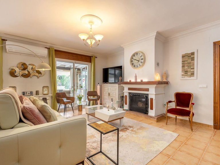 Villa for Sale in Coín, Malaga 9
