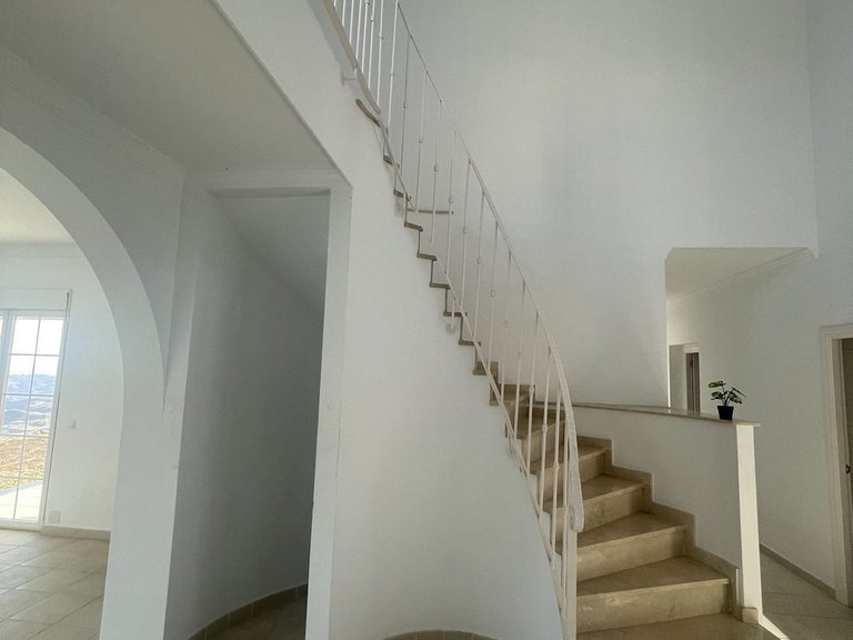 Villa for Sale in Valtocado, Malaga 13