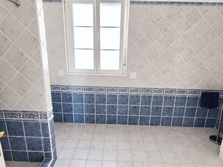 Villa for Sale in Valtocado, Malaga 22