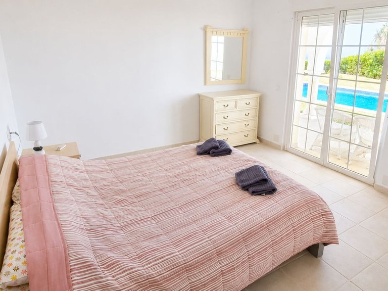 Villa for Sale in Valtocado, Malaga 23