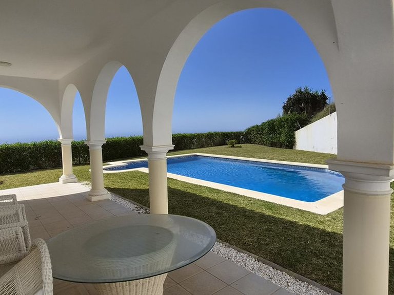 Villa for Sale in Valtocado, Malaga 24