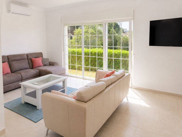 Villa for Sale in Valtocado, Malaga 8