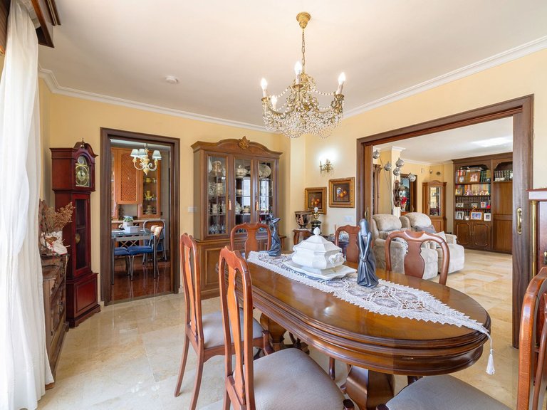 Apartment for Sale in Benalmadena, Malaga 9