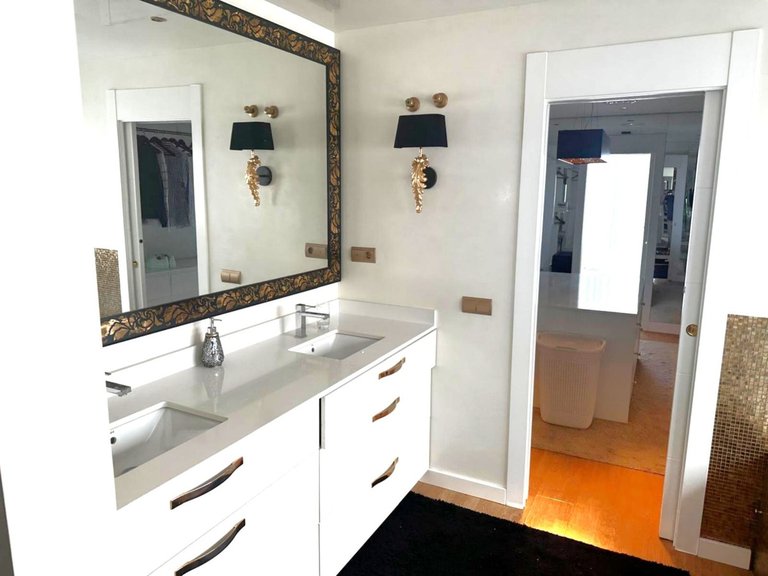 Villa for Sale in Alhaurín De La Torre, Malaga 24