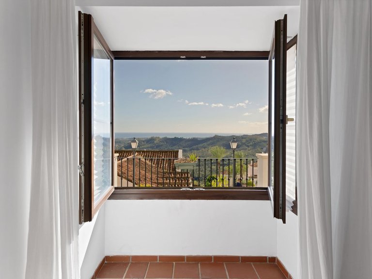 Villa for Sale in Benahavís, Malaga 19