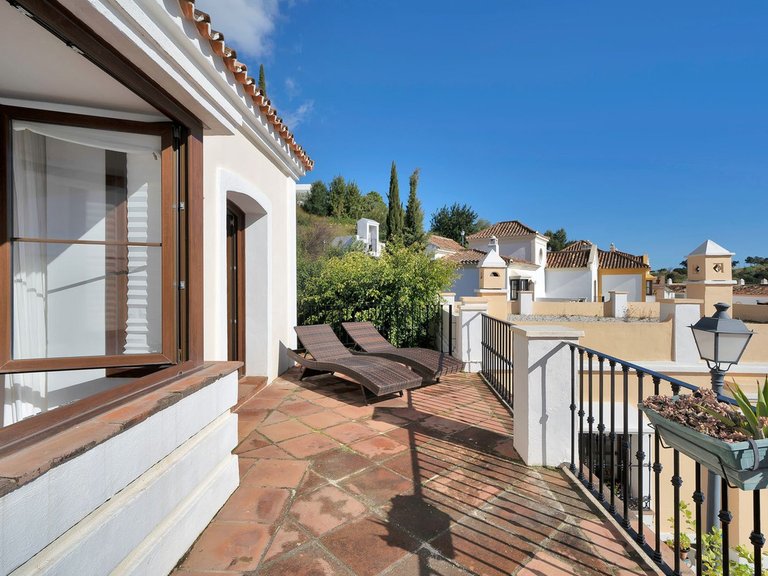 Villa for Sale in Benahavís, Malaga 36