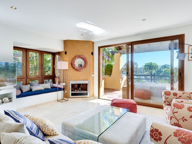 Apartment for Sale in Estepona, Malaga 4