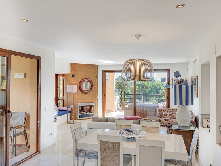 Apartment for Sale in Estepona, Malaga 8