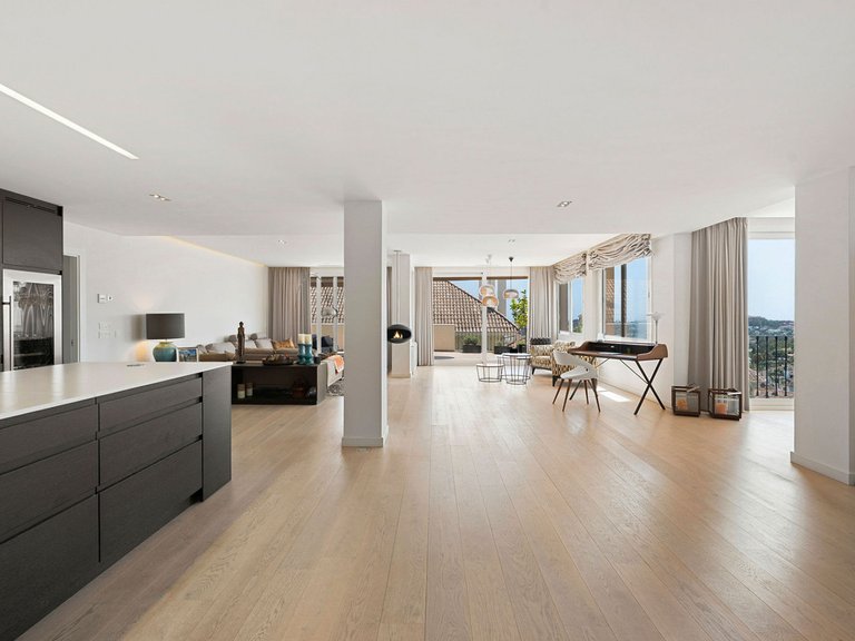 Apartment for Sale in Nueva Andalucía, Malaga 8