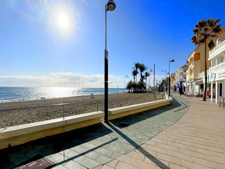 Apartment for Sale in San Luis De Sabinillas, Malaga 44