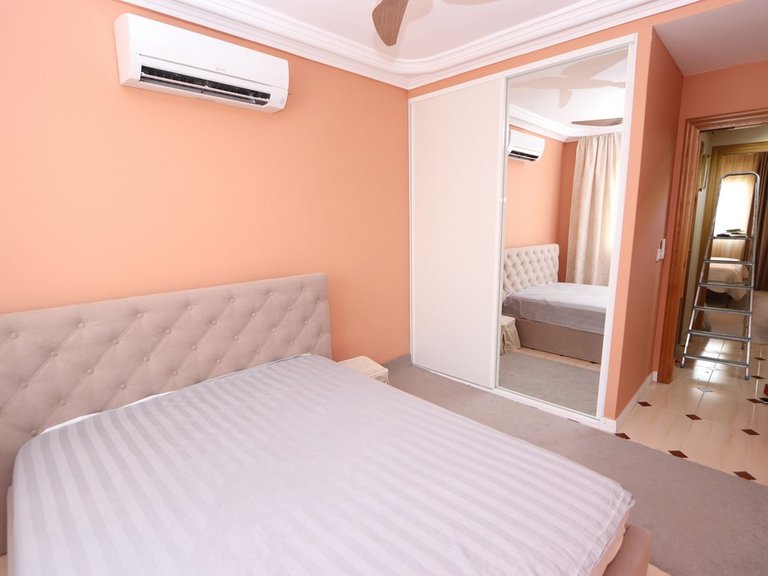 Villa for Sale in Torrevieja, Alicante 14