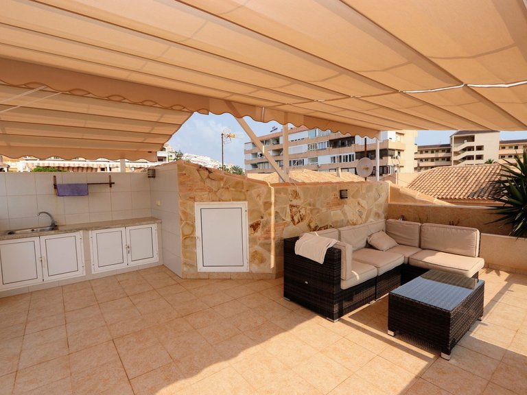 Villa for Sale in Torrevieja, Alicante 30