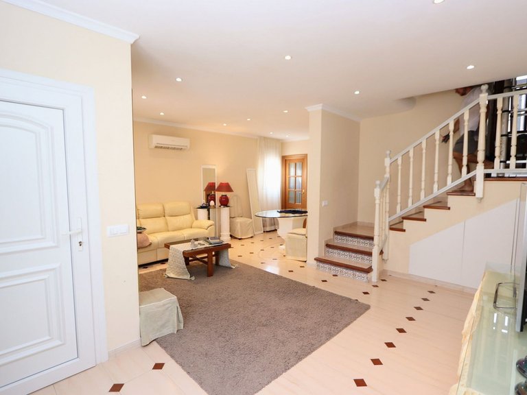 Villa for Sale in Torrevieja, Alicante 5