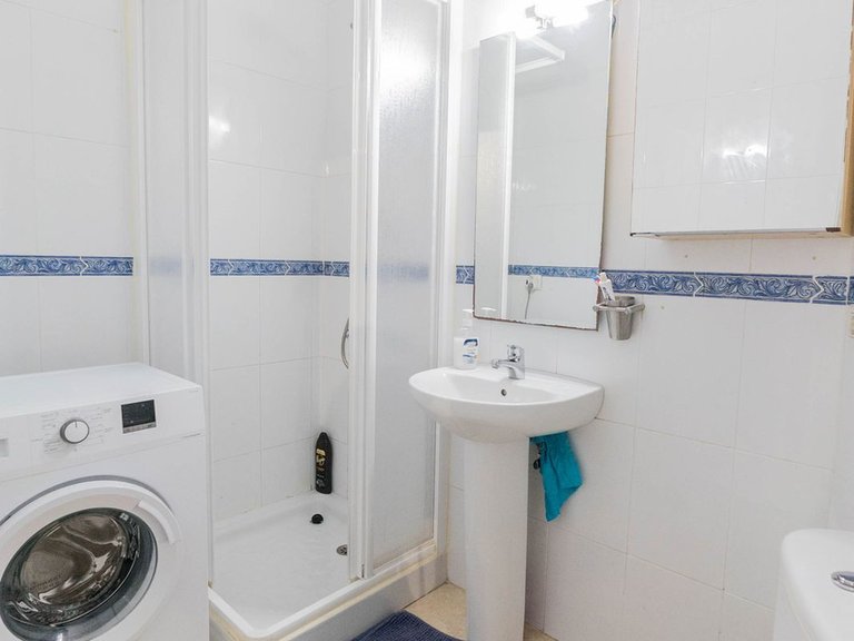 Apartment for Sale in Calahonda, Malaga 12