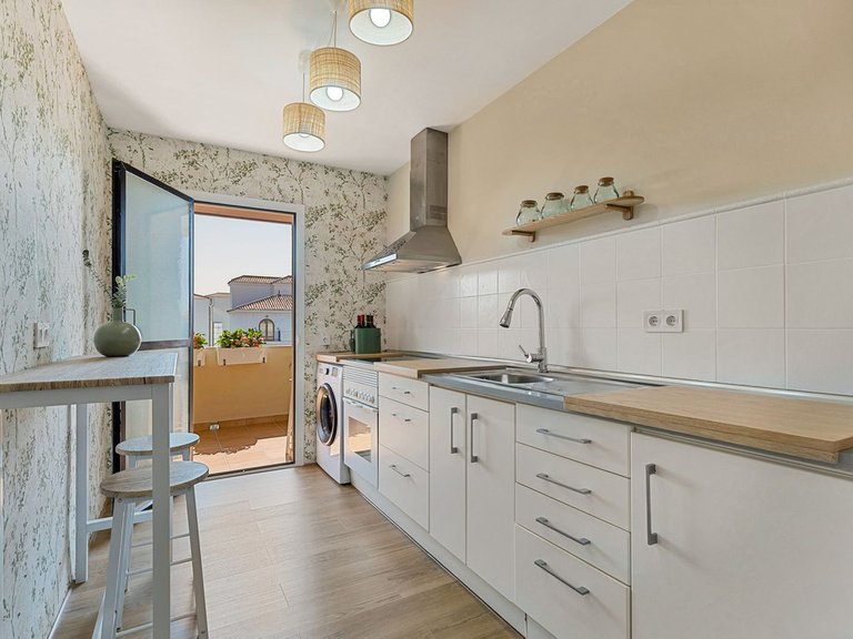 Apartment for Sale in Nueva Andalucía, Malaga 15