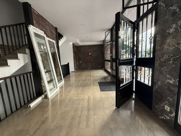 Apartment for Sale in Marbella, Malaga 25