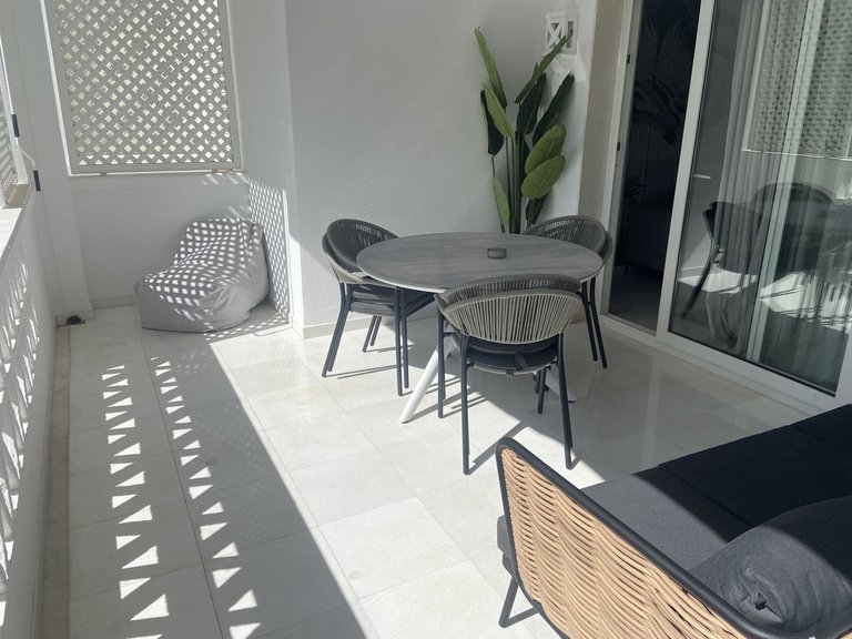 Apartment for Sale in Puerto Banús, Malaga 11