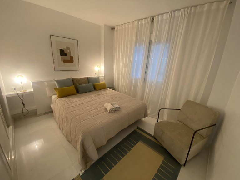 Apartment for Sale in Puerto Banús, Malaga 16